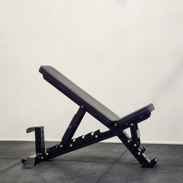 Commercial Incline Bench - Image 3